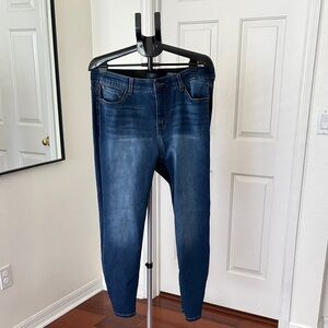 Women’s Dark Indigo Skinny Jeans - Stretch Slim Fit